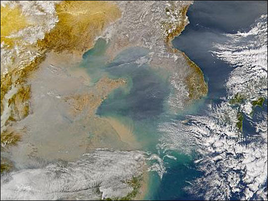Haze Over the Yellow Sea : Natural Hazards