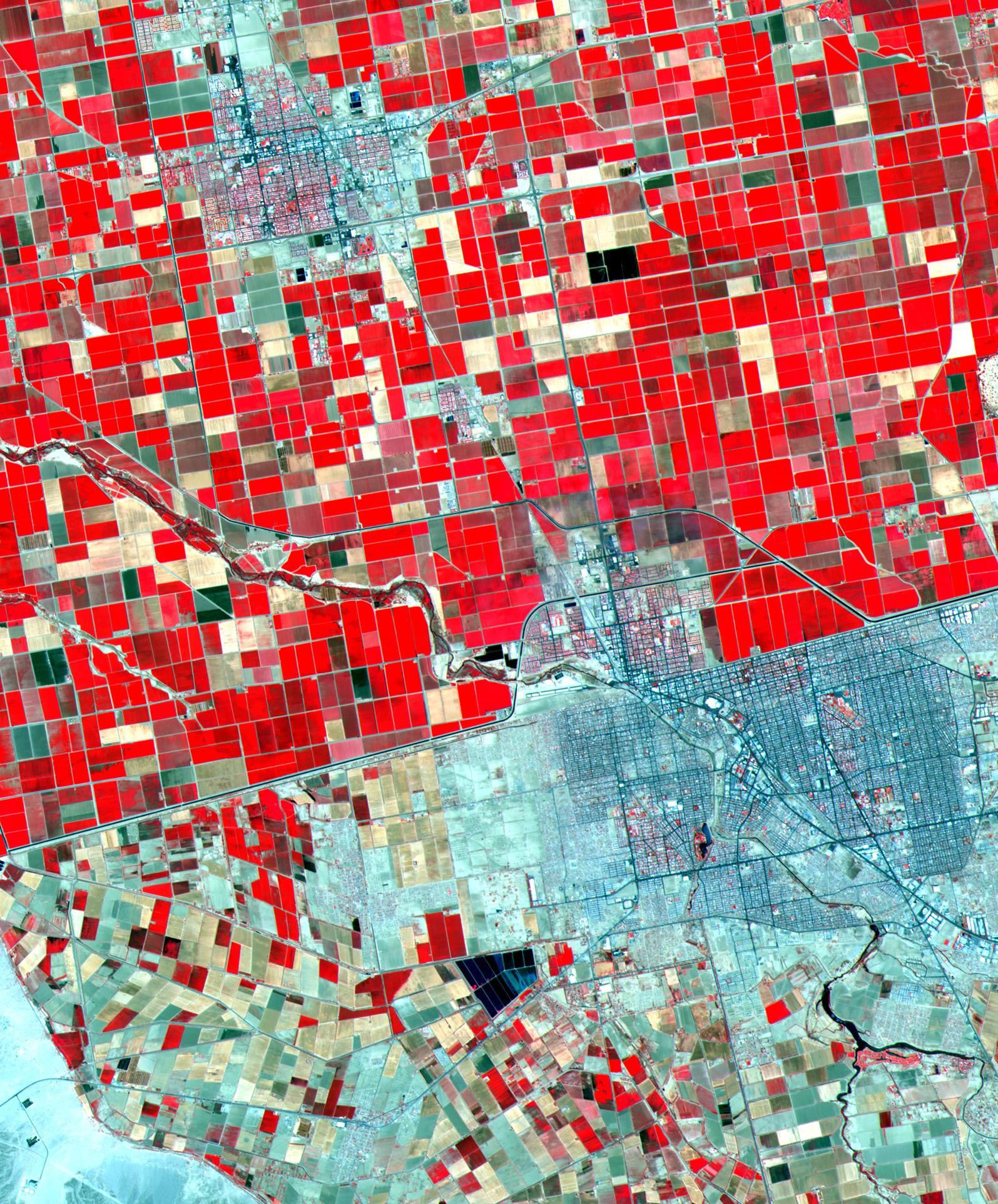 Land Use Across the U.S.-Mexico Border - related image preview
