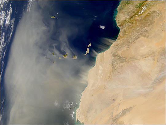 Dust and the Canary Islands - related image preview