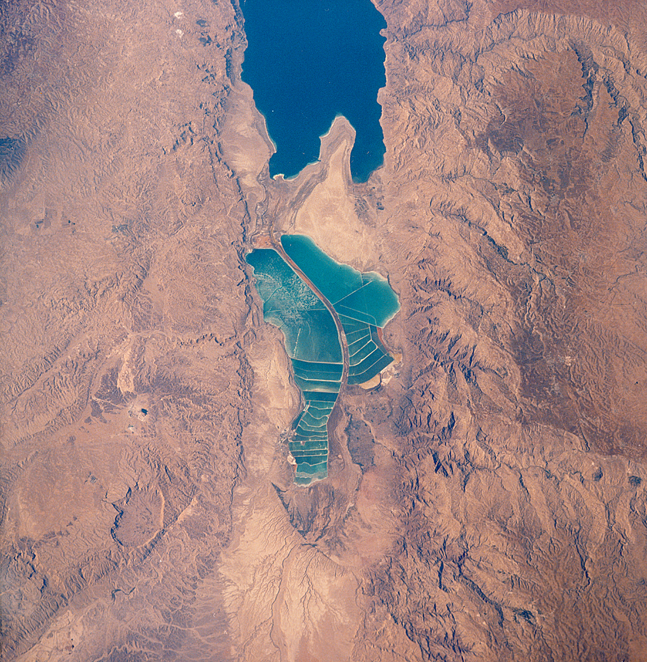 Salt Evaporation Ponds, Dead Sea - related image preview
