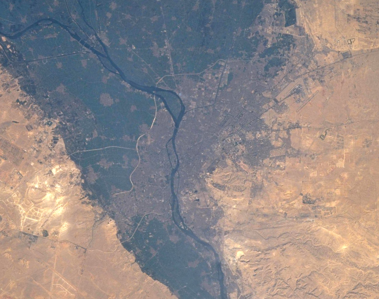 Urban Growth in Cairo 1965-98 - related image preview