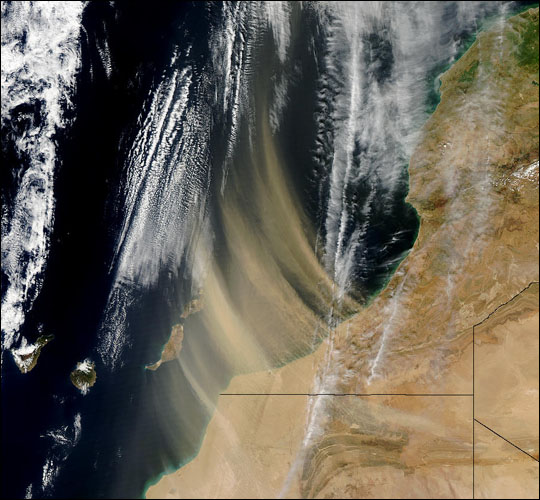 Dust Storm over Morocco - related image preview