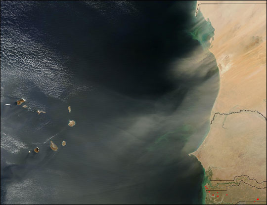 Saharan Dust off West Africa