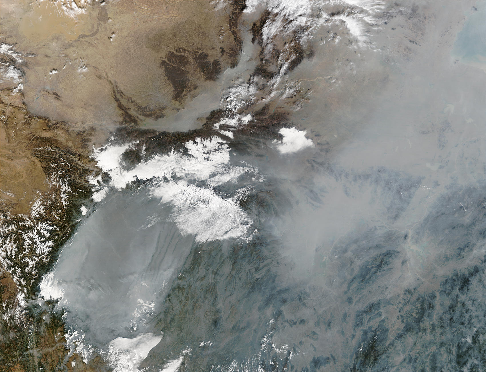 Pollution in Central China - related image preview