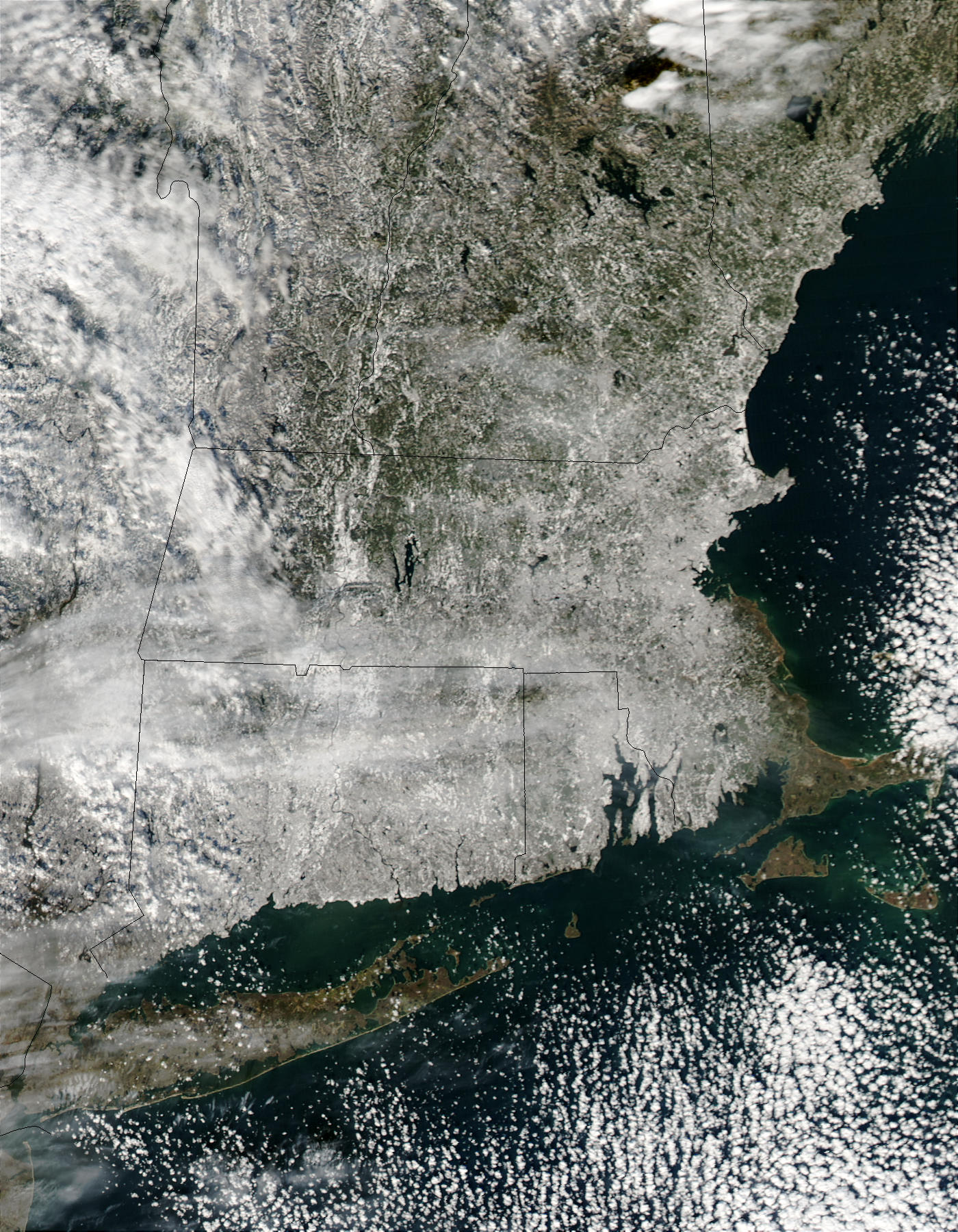 Snow in New England - related image preview