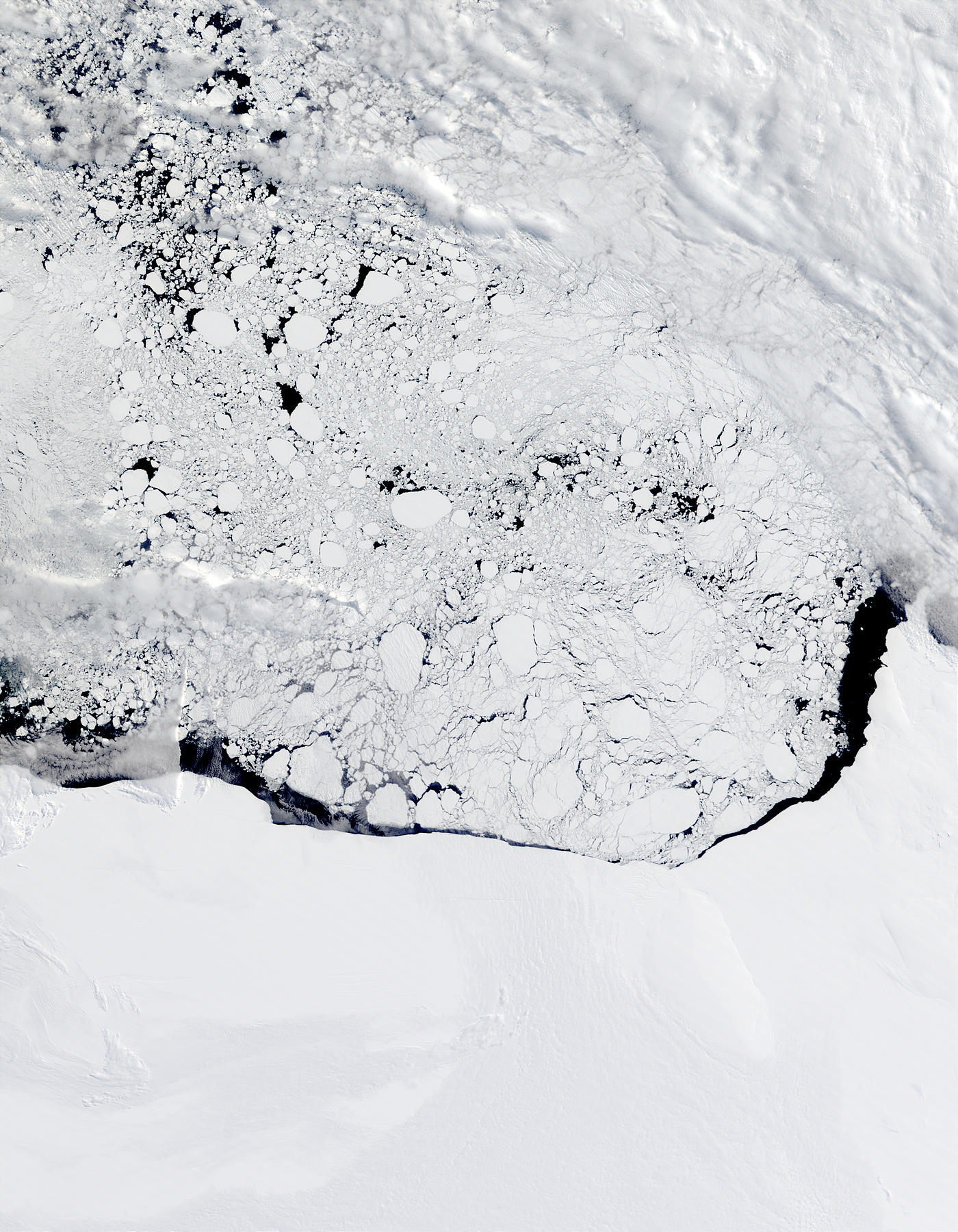 Ross Ice Shelf and Ross Sea, Antarctica - related image preview