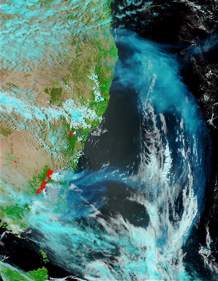 Fires and smoke in Southeast Australia (false color) - related image preview
