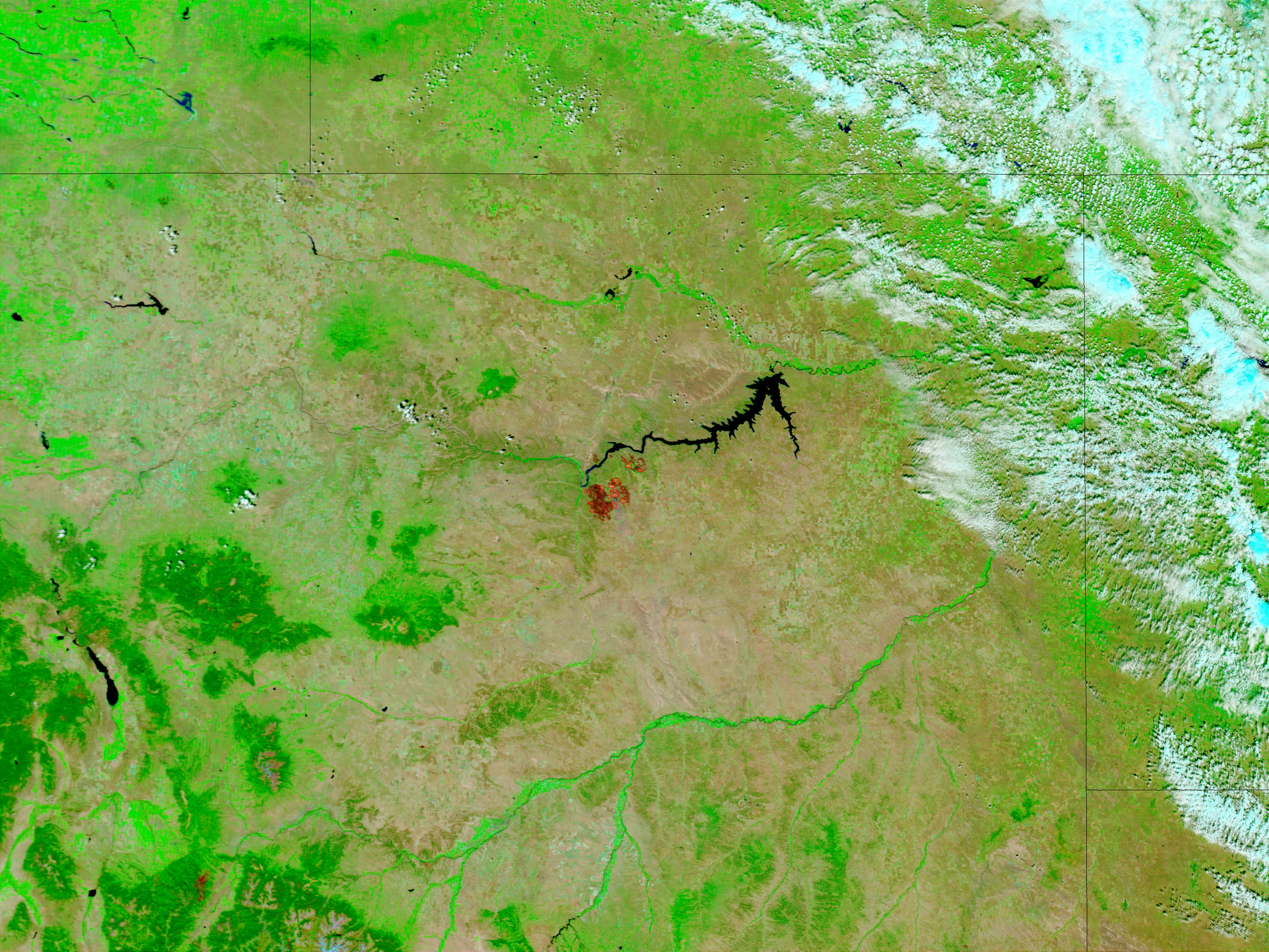 Missouri Breaks Complex Fire, Montana (false color) - related image preview