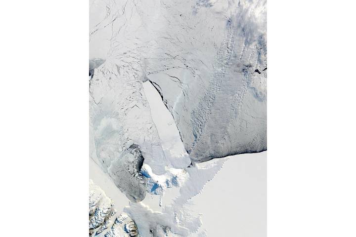 B-15A Iceberg In The Ross Sea, Antarctica