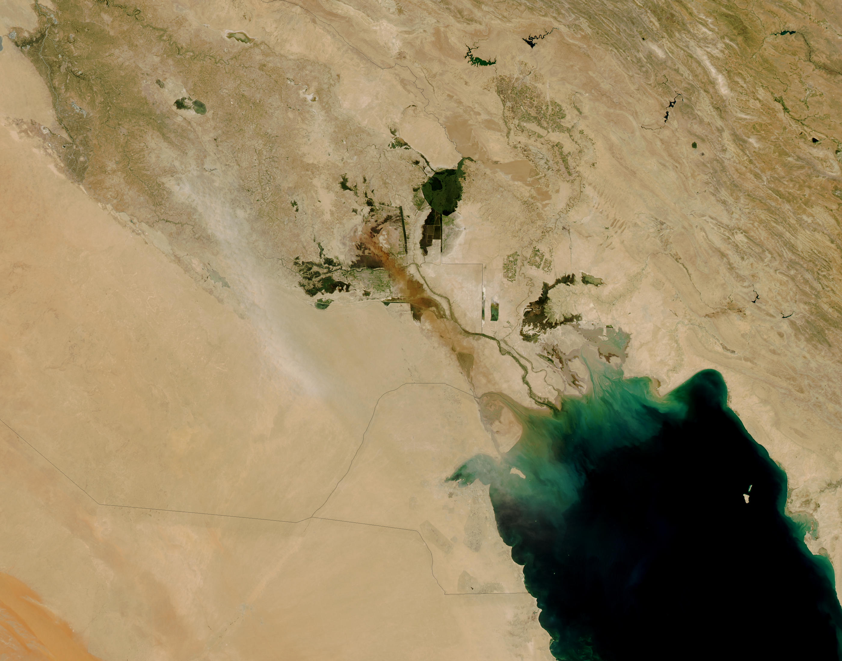 Dust storm in Southern Iraq - related image preview