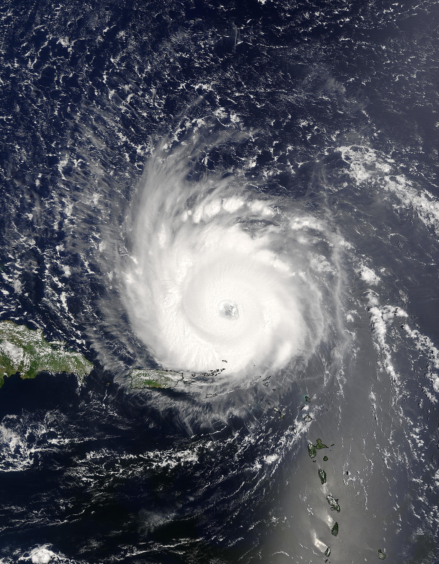 Hurricane Frances (06L) off Puerto Rico (morning overpass) - related image preview