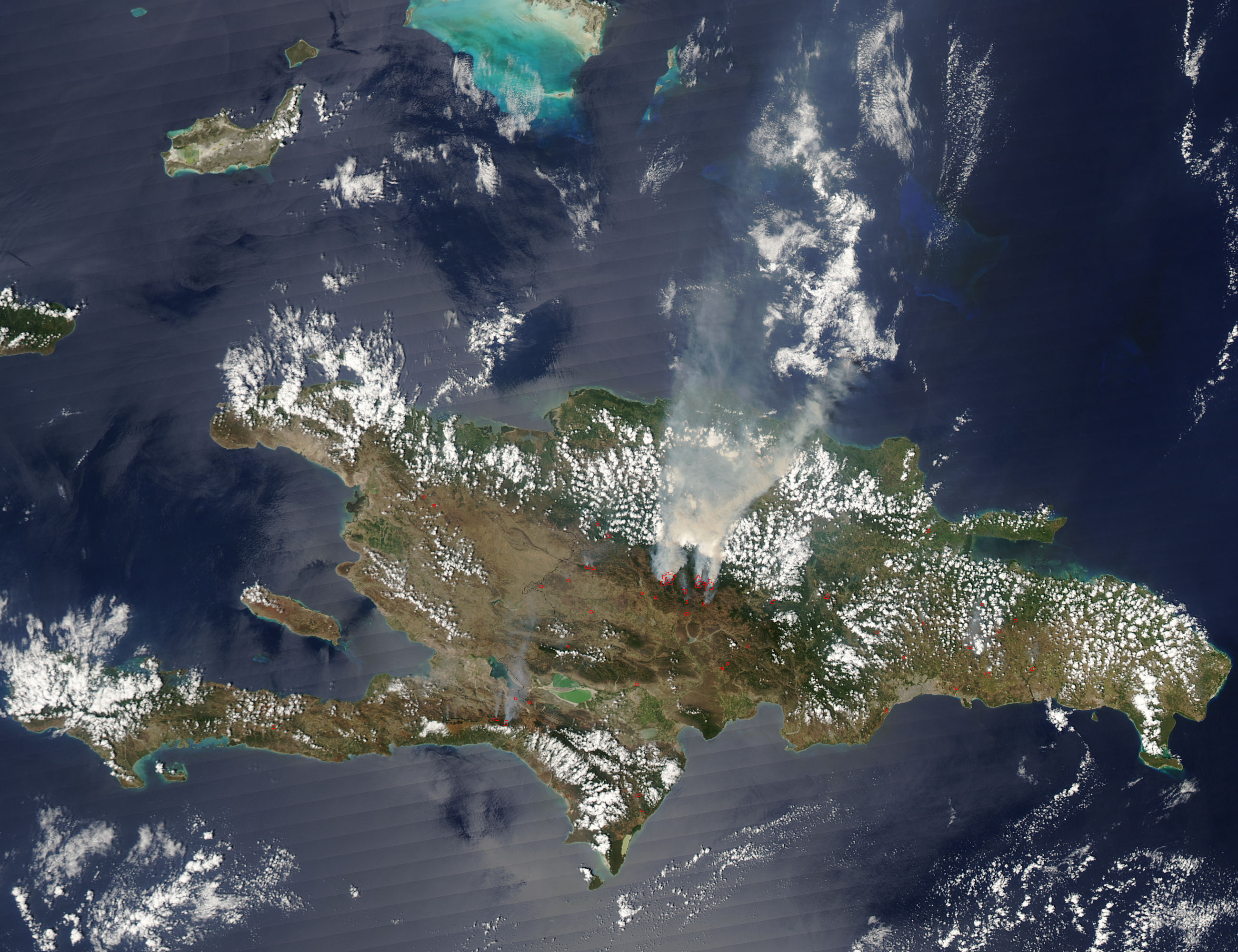 Fires and smoke in the Dominican Republic and Haiti - related image preview