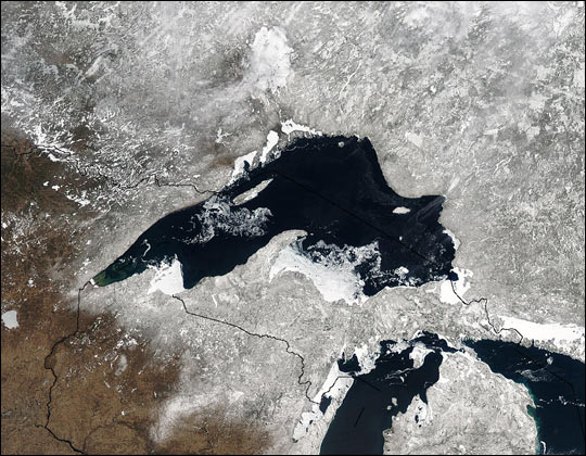Ice Covers the Great Lakes