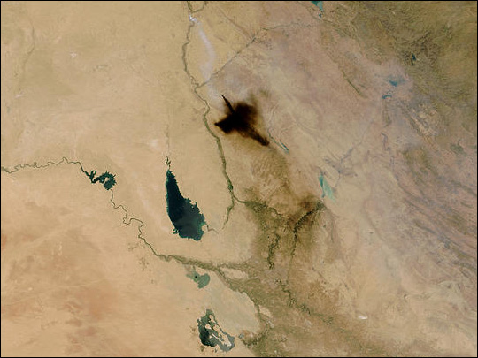 Oil and Sulfur Smoke in Iraq