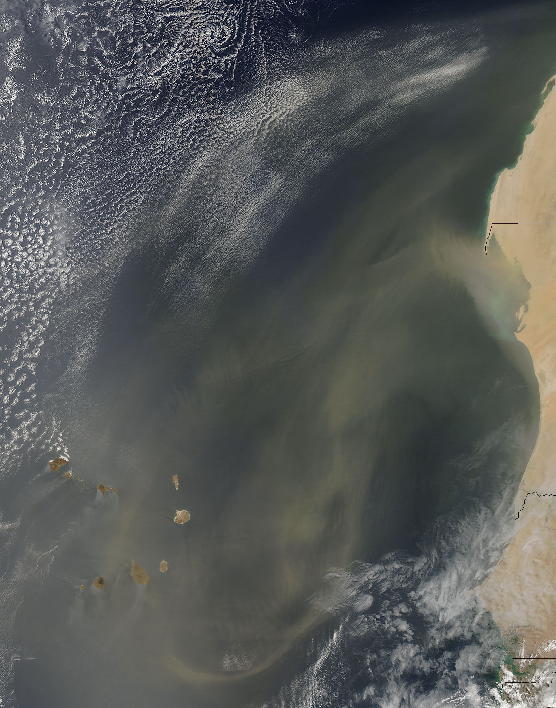 Dust storm off West Africa - related image preview