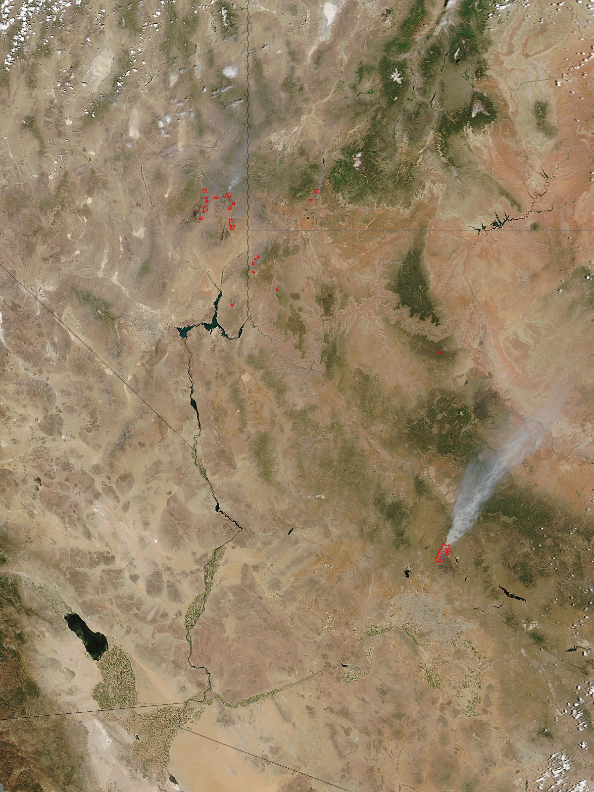 Fires and burn scars in southwestern United States (true color) - related image preview