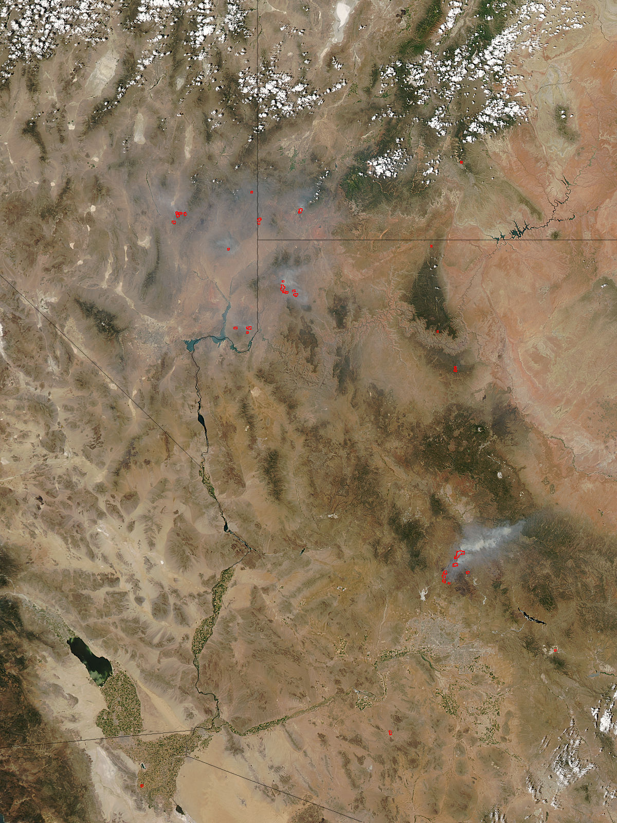 Fires and burn scars in southwestern United States (true color) - related image preview