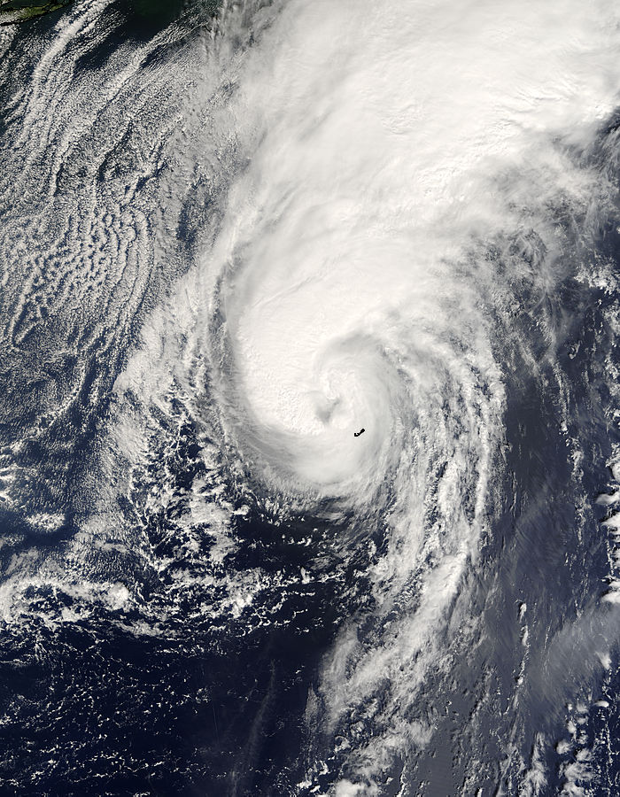 Hurricane Florence (06L) over Bermuda - related image preview