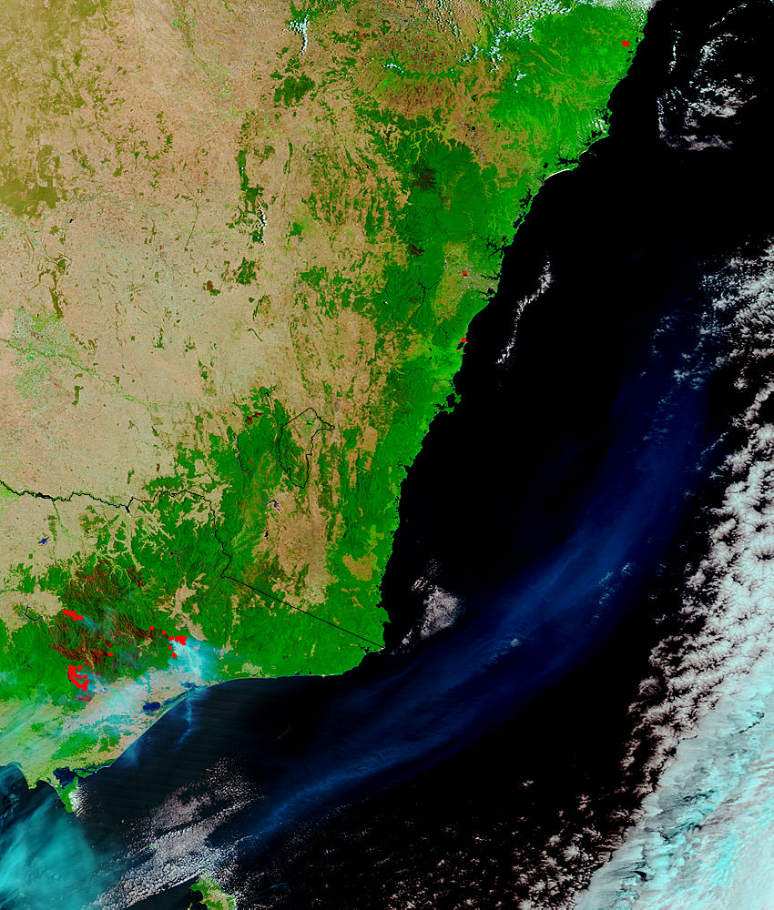 Fires and burn scars in southeast Australia (false color) - related image preview