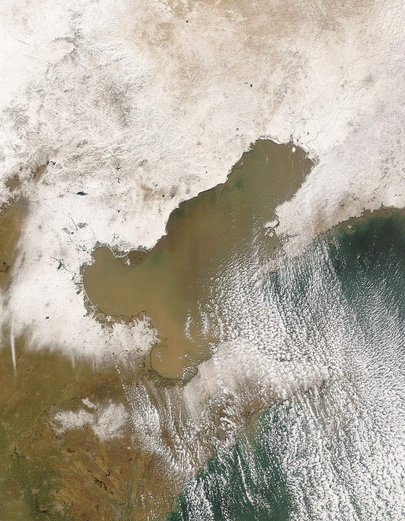 Sediment in Bo Hai, China - related image preview