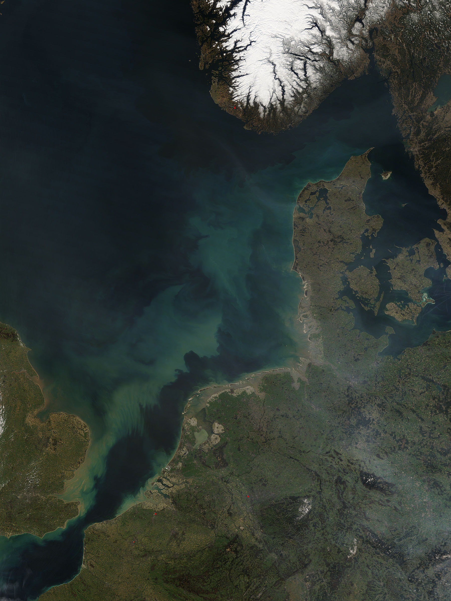 Sediment in the North Sea - related image preview