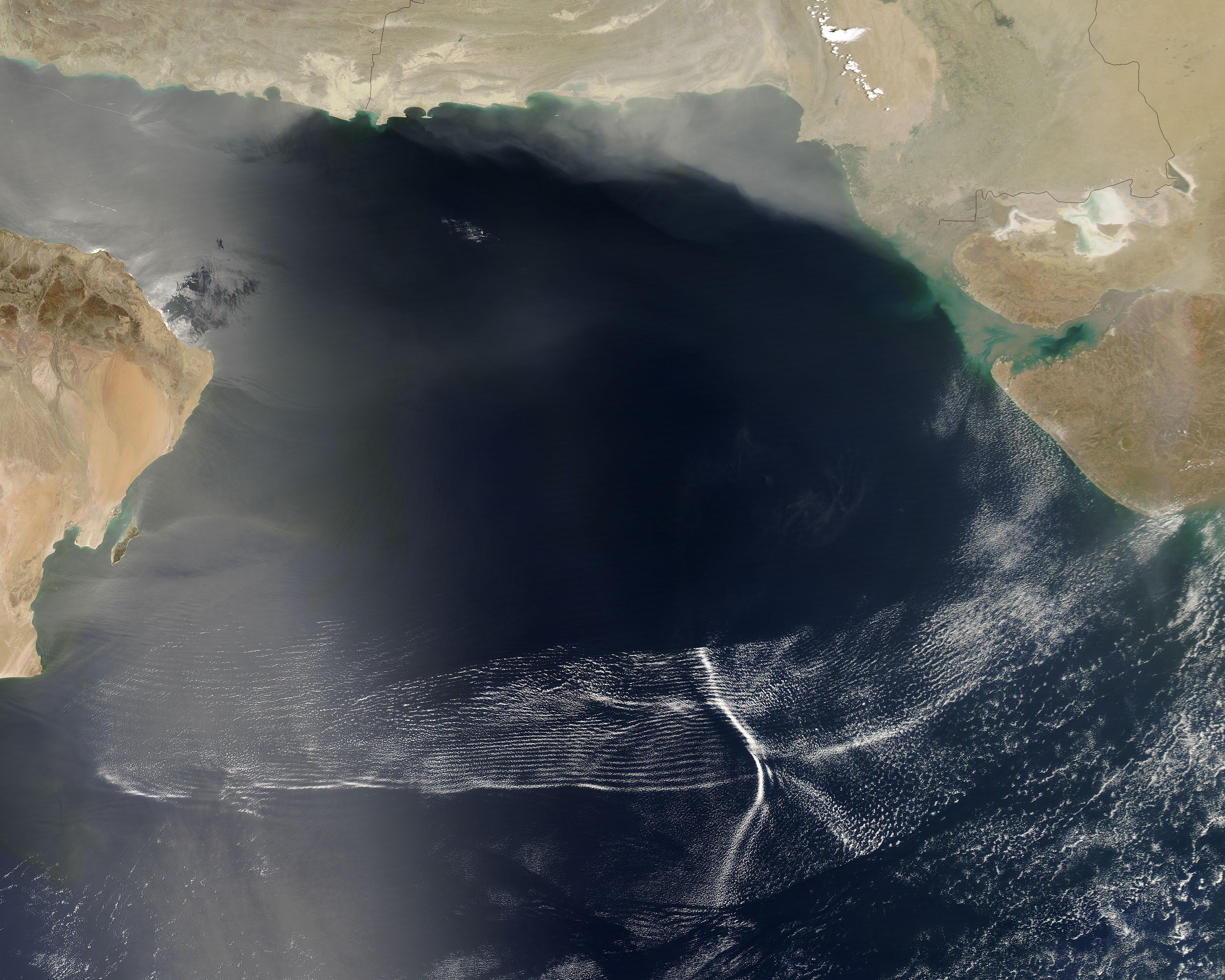 Wave clouds over the Arabian Sea - related image preview