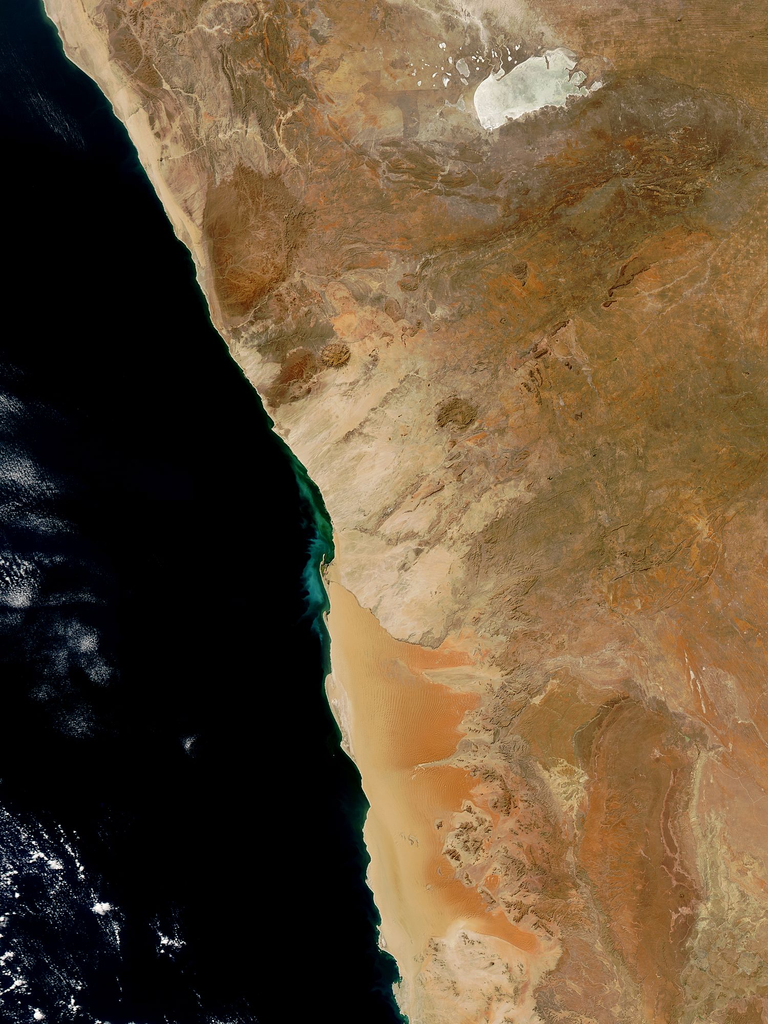 Hydrogen sulphide eruptions along the coast of Namibia - related image preview