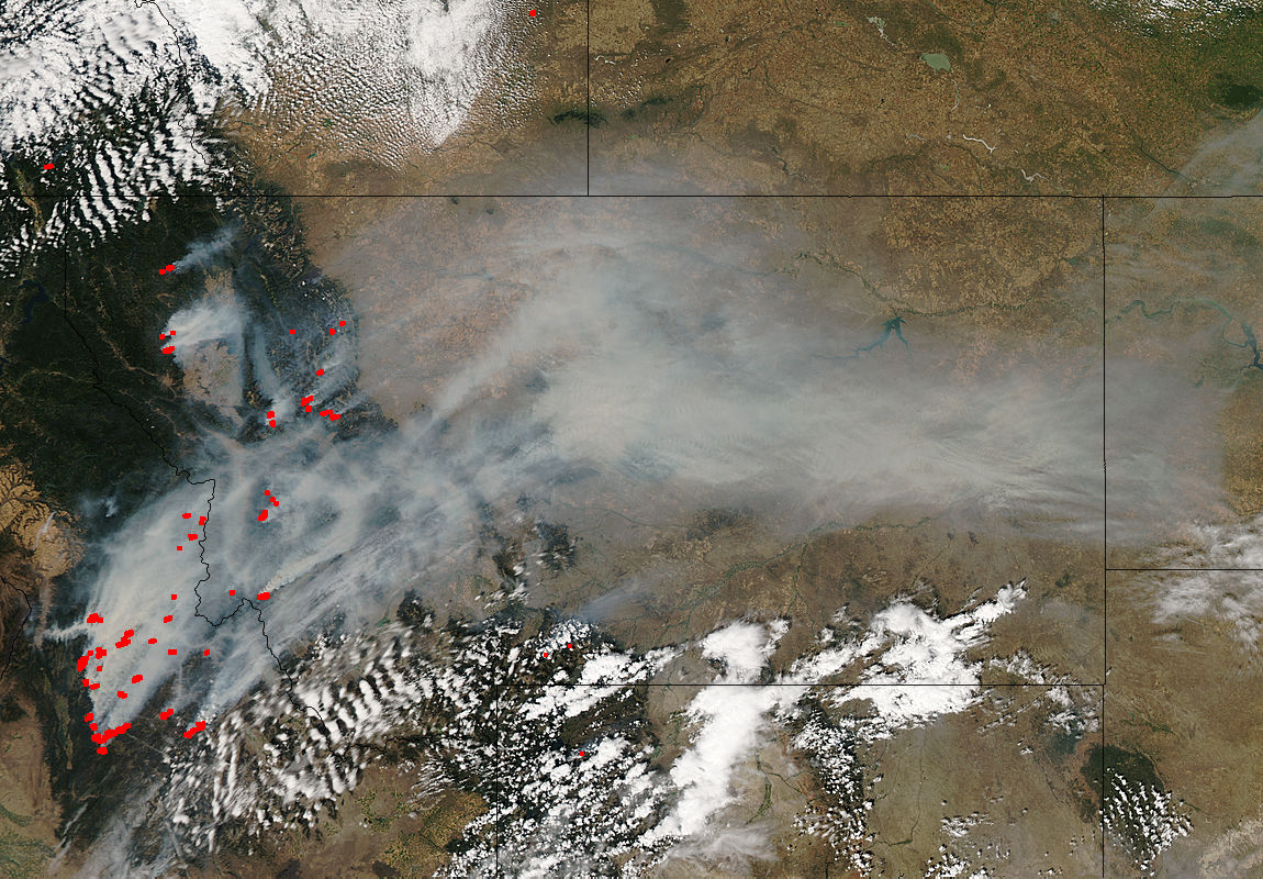 Smoke across northern United States - related image preview
