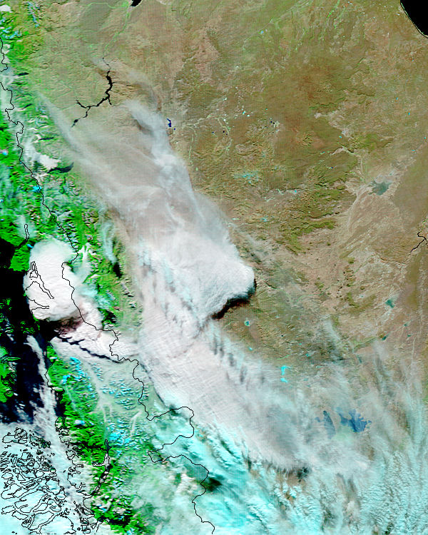 Ash plume from eruption of Chaiten volcano, Chile (false color) - related image preview
