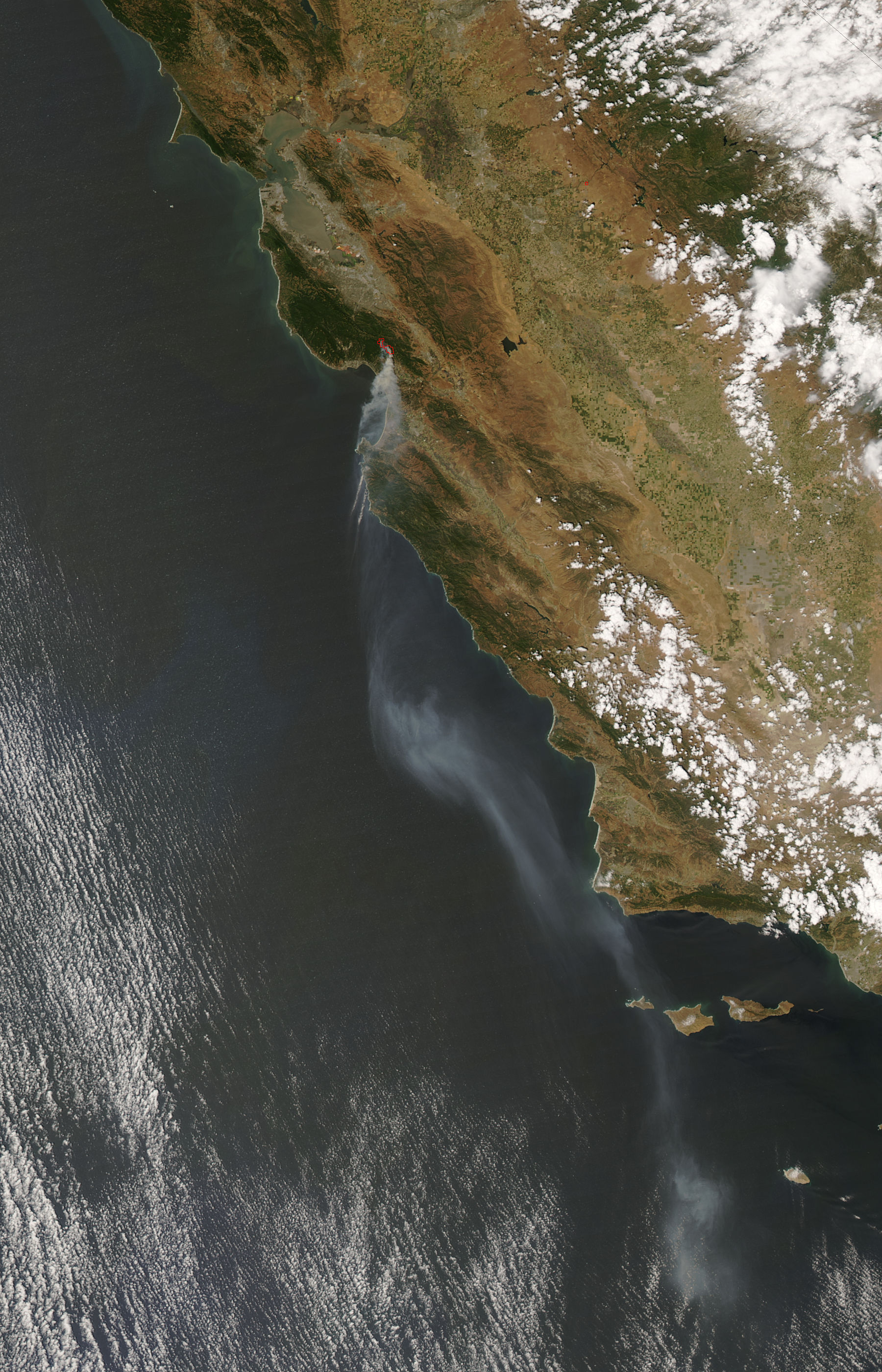 Summit fire in central California - related image preview