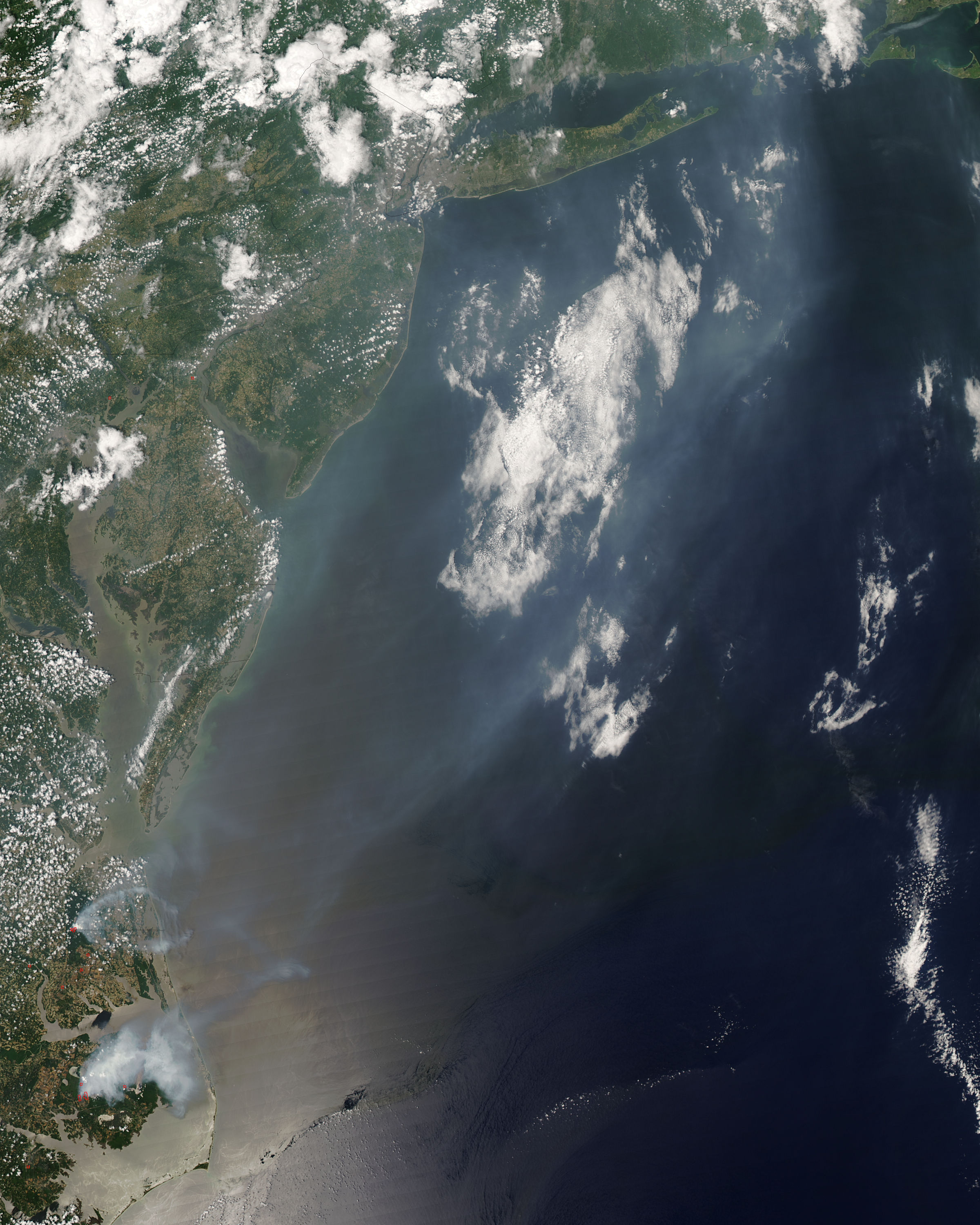 Smoke from North Carolina fires off the East Coast - related image preview