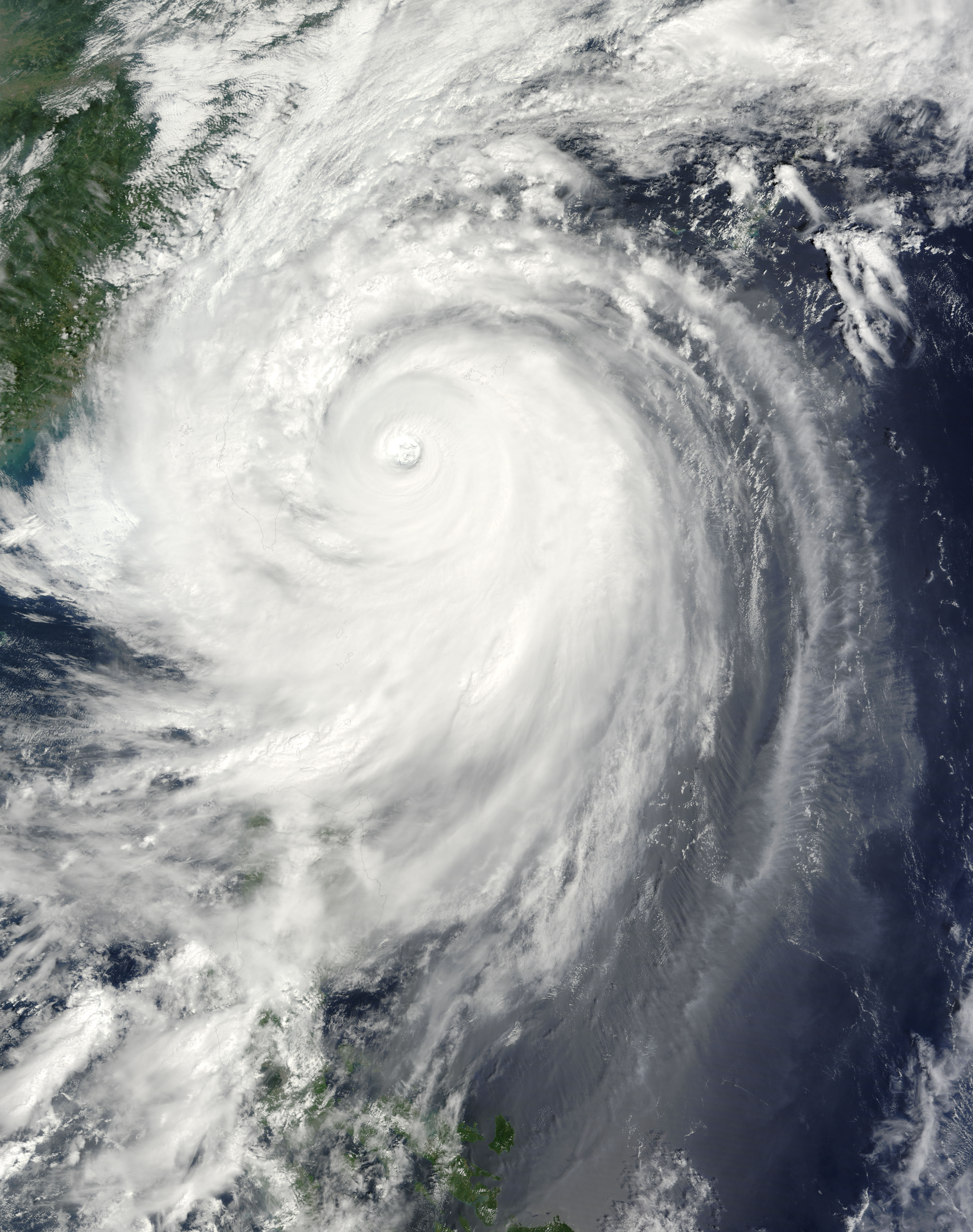 Typhoon Jangmi (19W) approaching Taiwan - related image preview