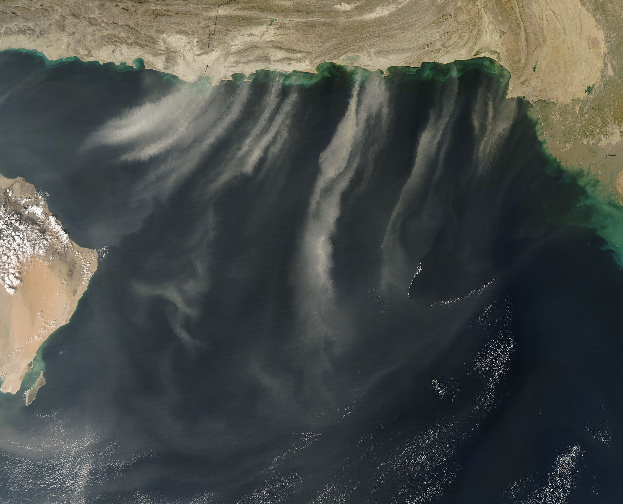 Dust across the Arabian Sea - related image preview