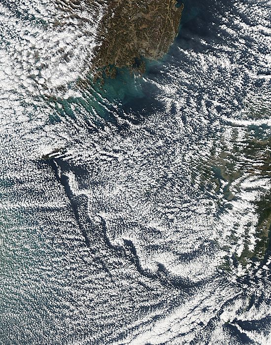 Cloud vortices off Cheju Do, South Korea - related image preview