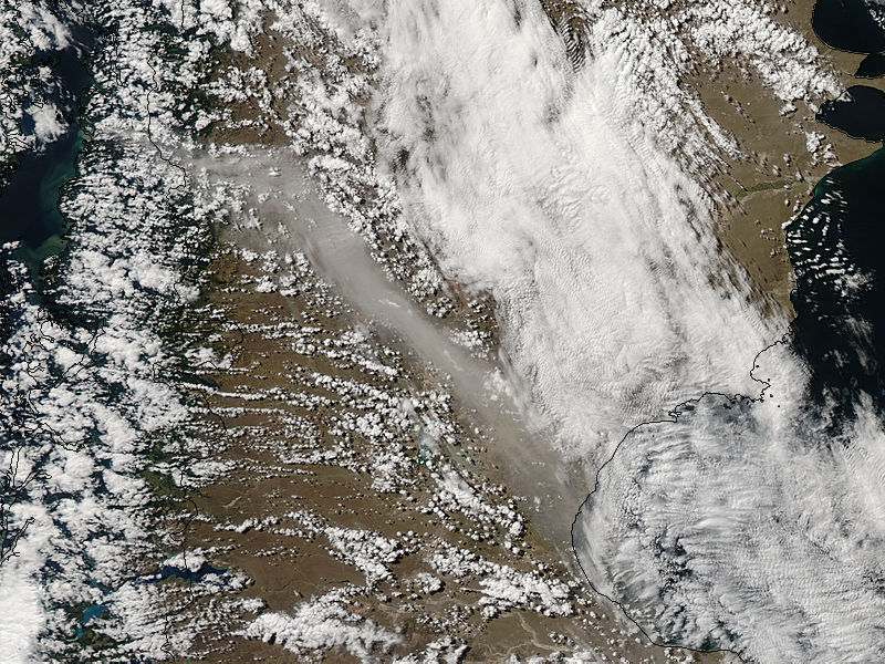 Ash plume from eruption of Chaiten volcano, Chile - related image preview