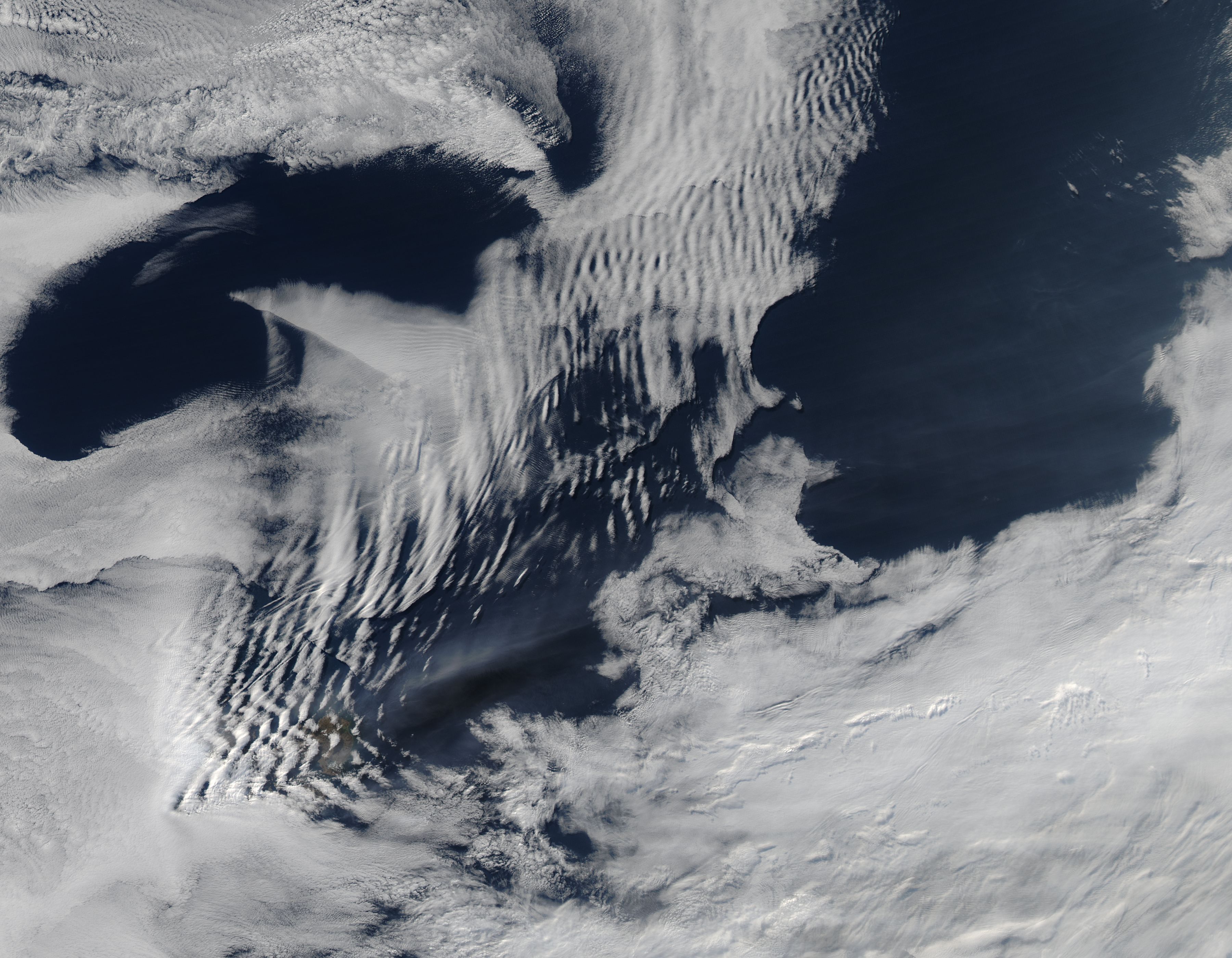 Ship-wave-shaped wave clouds induced by Kerguelen Island, South Indian Ocean - related image preview