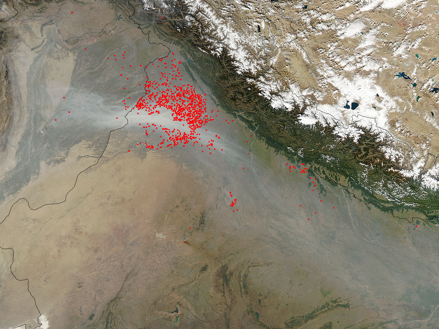 Fires and smoke in northern India - related image preview