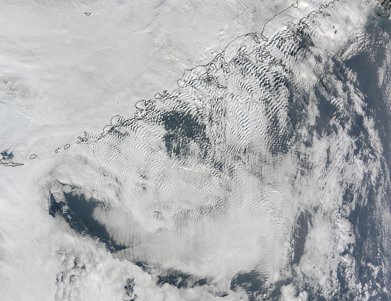 Ship-wave-shaped wave clouds induced by Aleutian Islands - related image preview