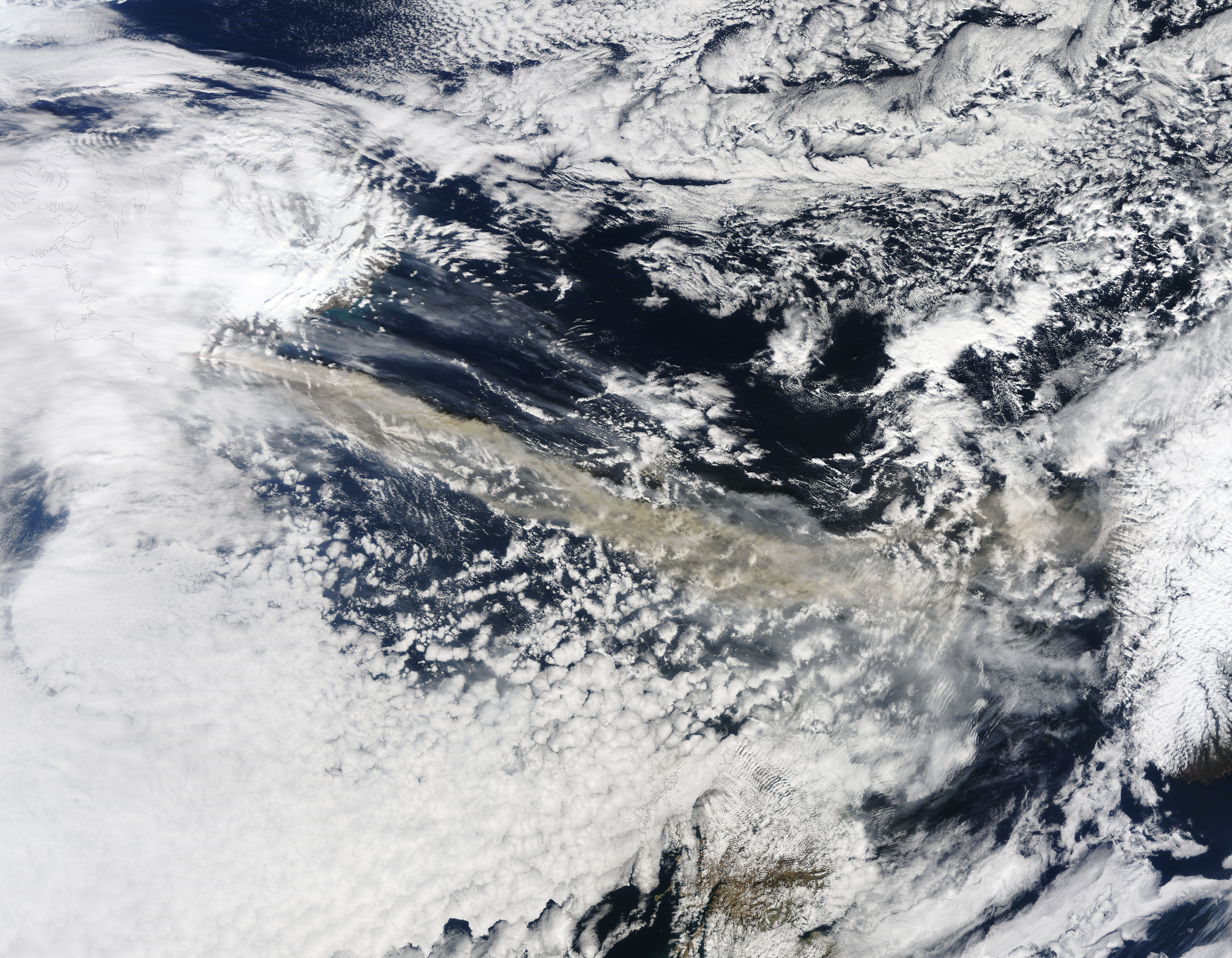 Ash plume from Eyjafjallajokull Volcano over the North Atlantic (morning overpass) - related image preview