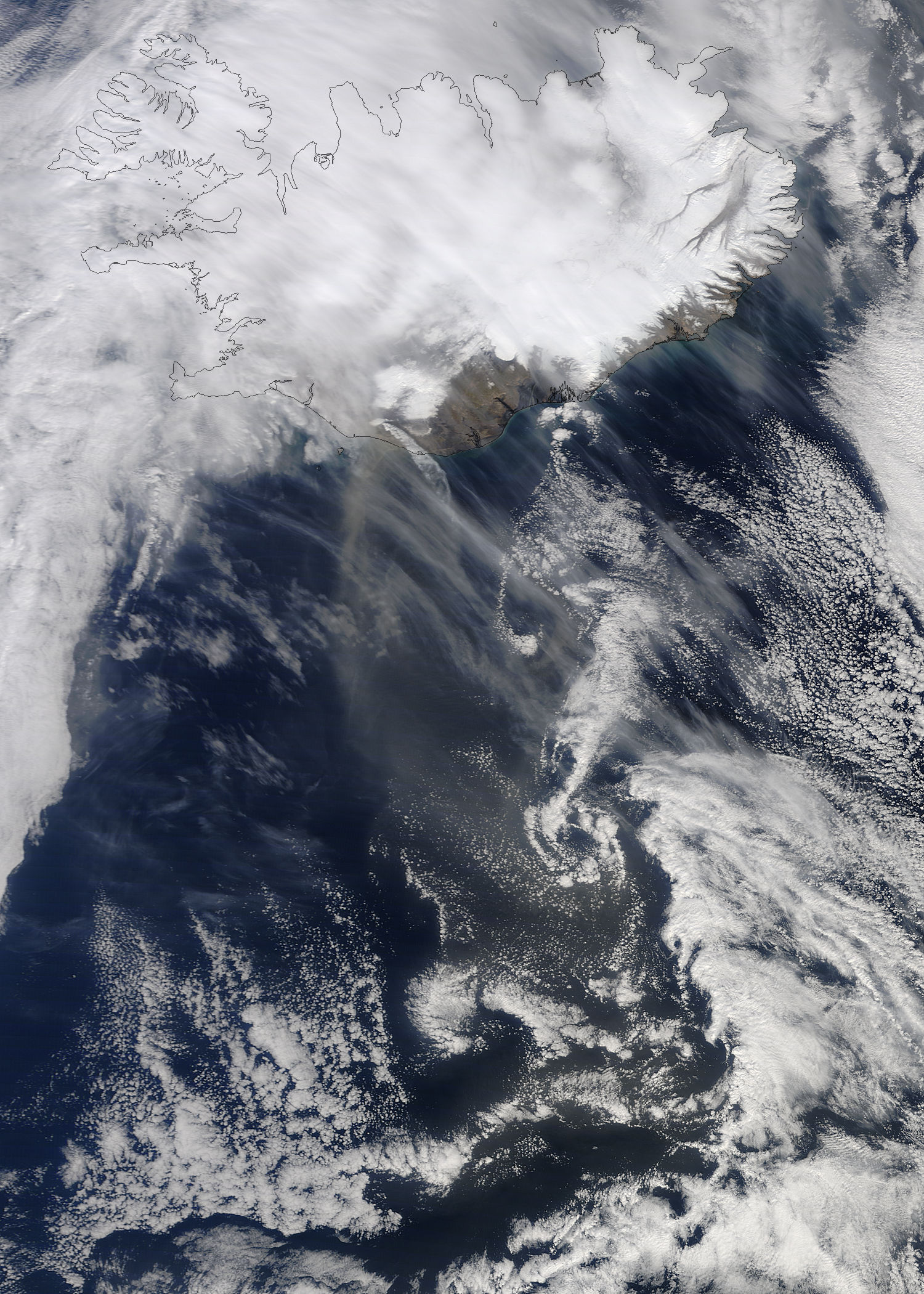 Ash and steam plumes from Eyjafjallajokull Volcano, Iceland - related image preview