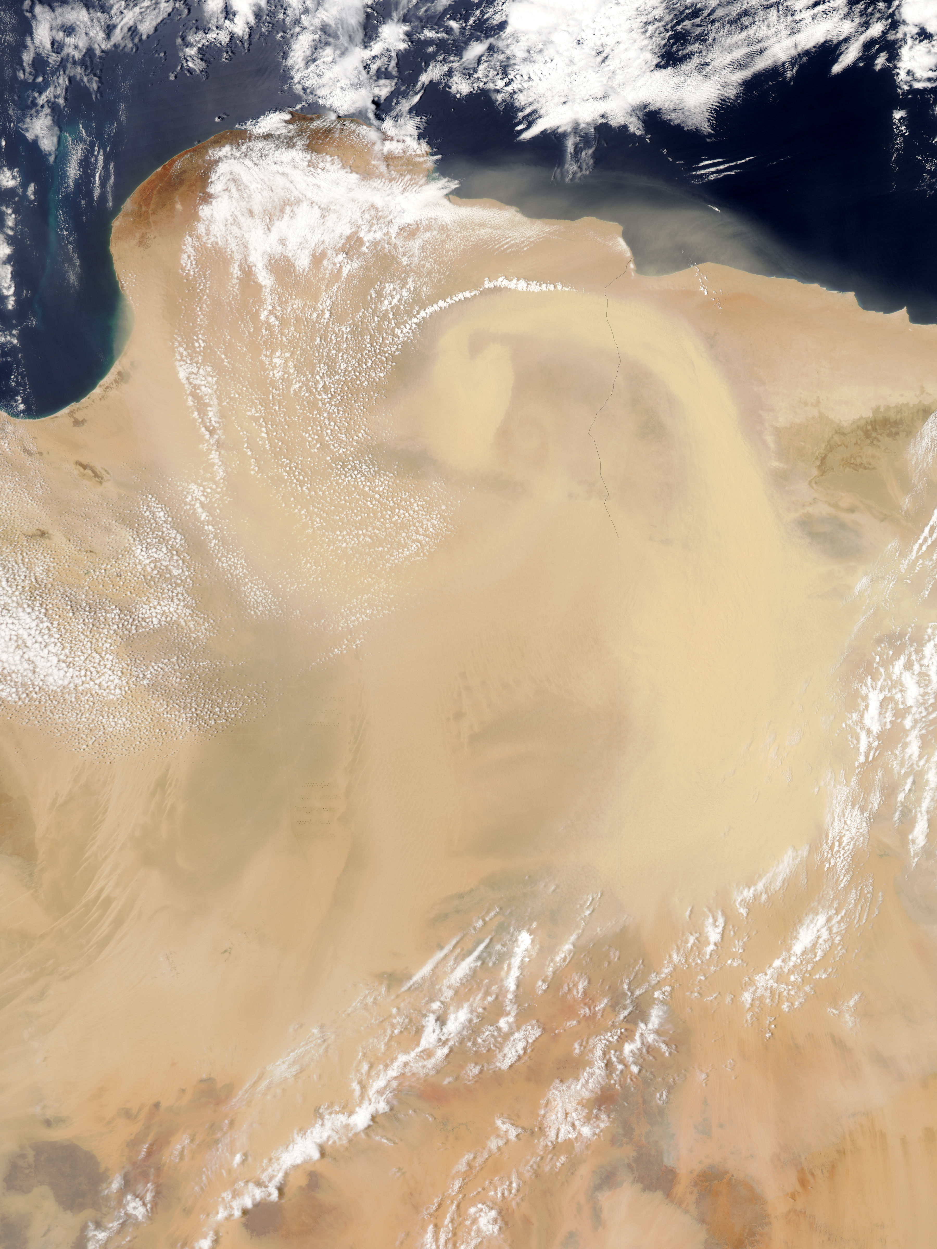 Dust storm in Libya and Egypt - related image preview