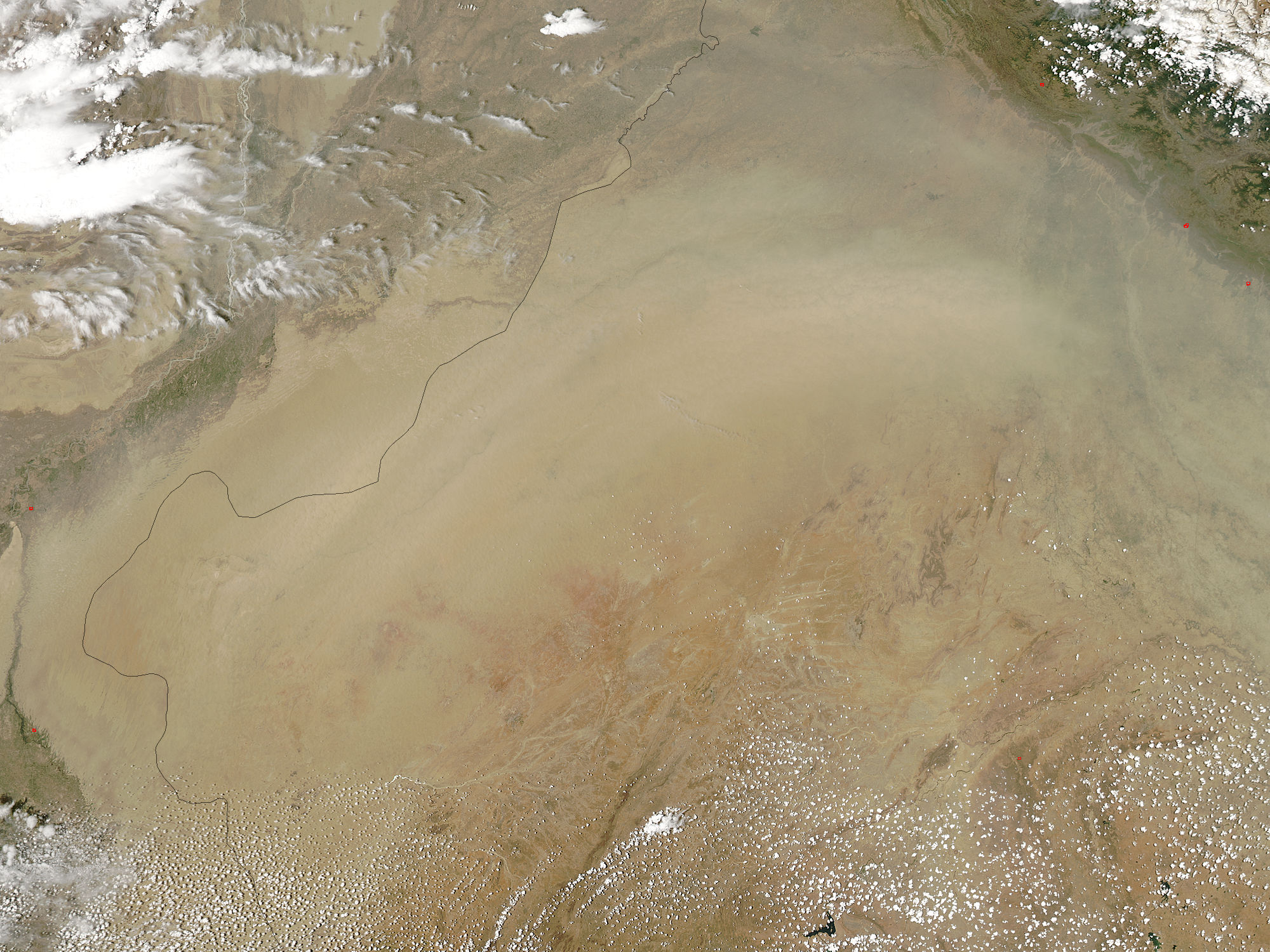 Dust storm in northern India - related image preview