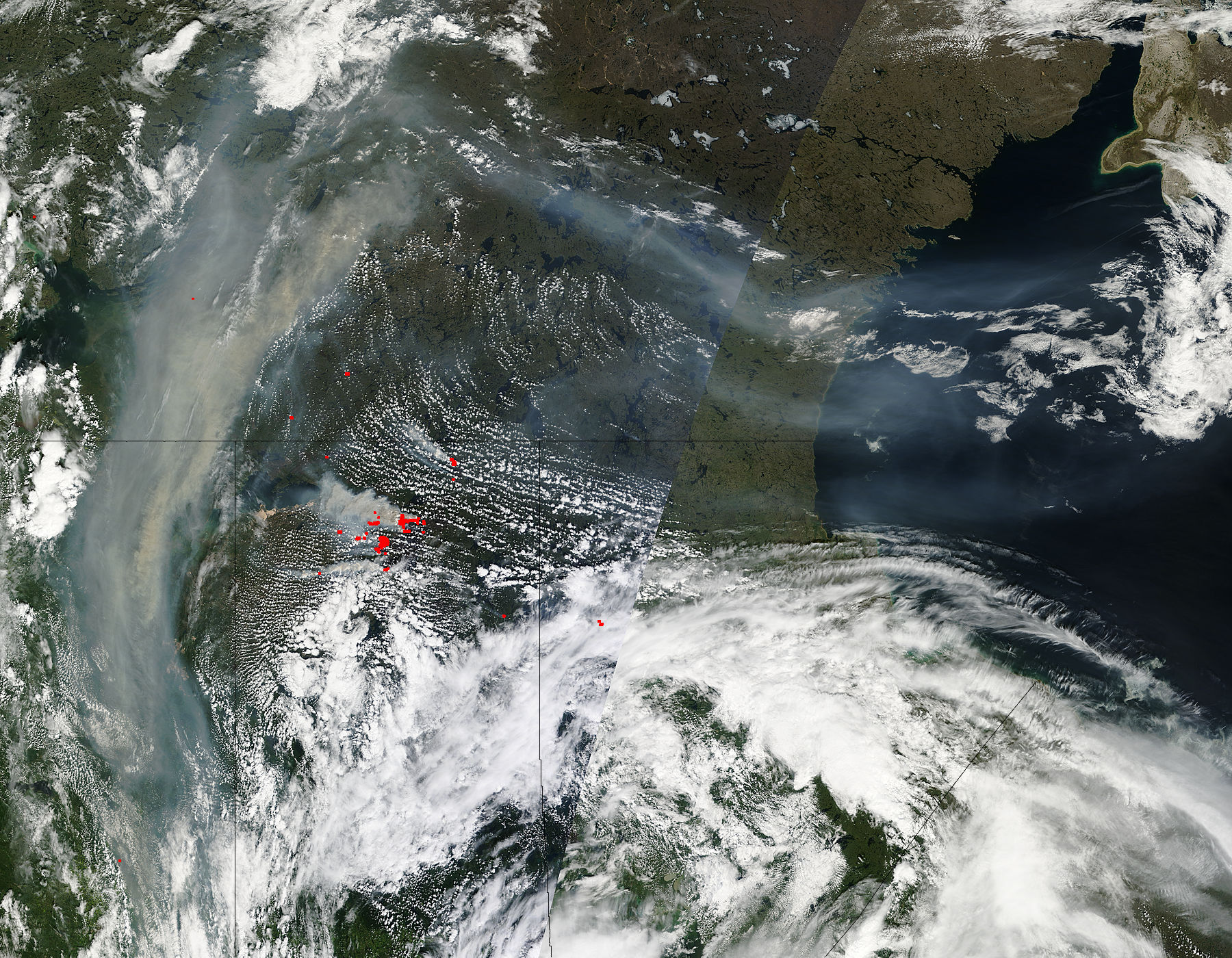 Smoke and fires in northern Canada - image thumbnail