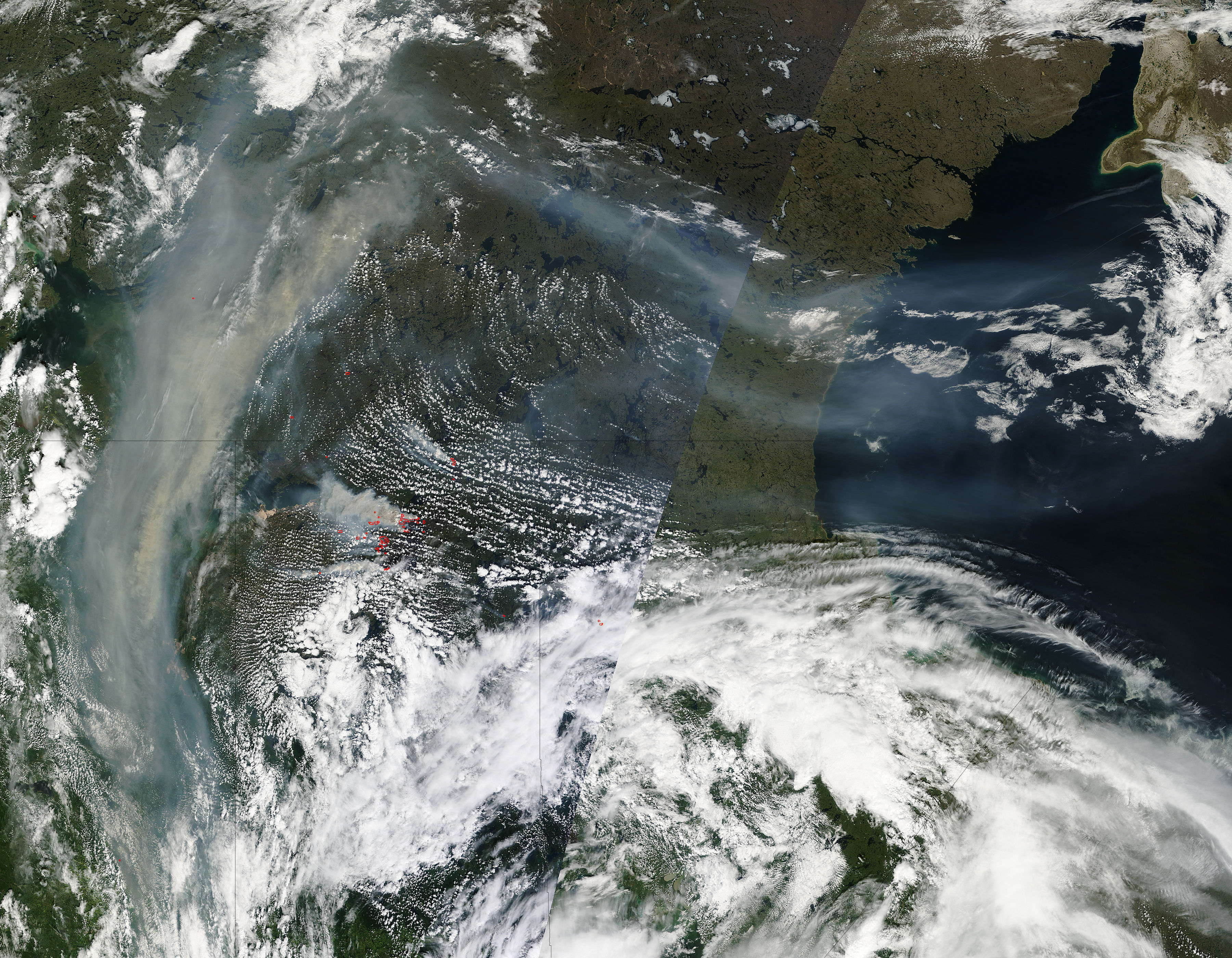 Smoke and fires in northern Canada - related imagethumbnail