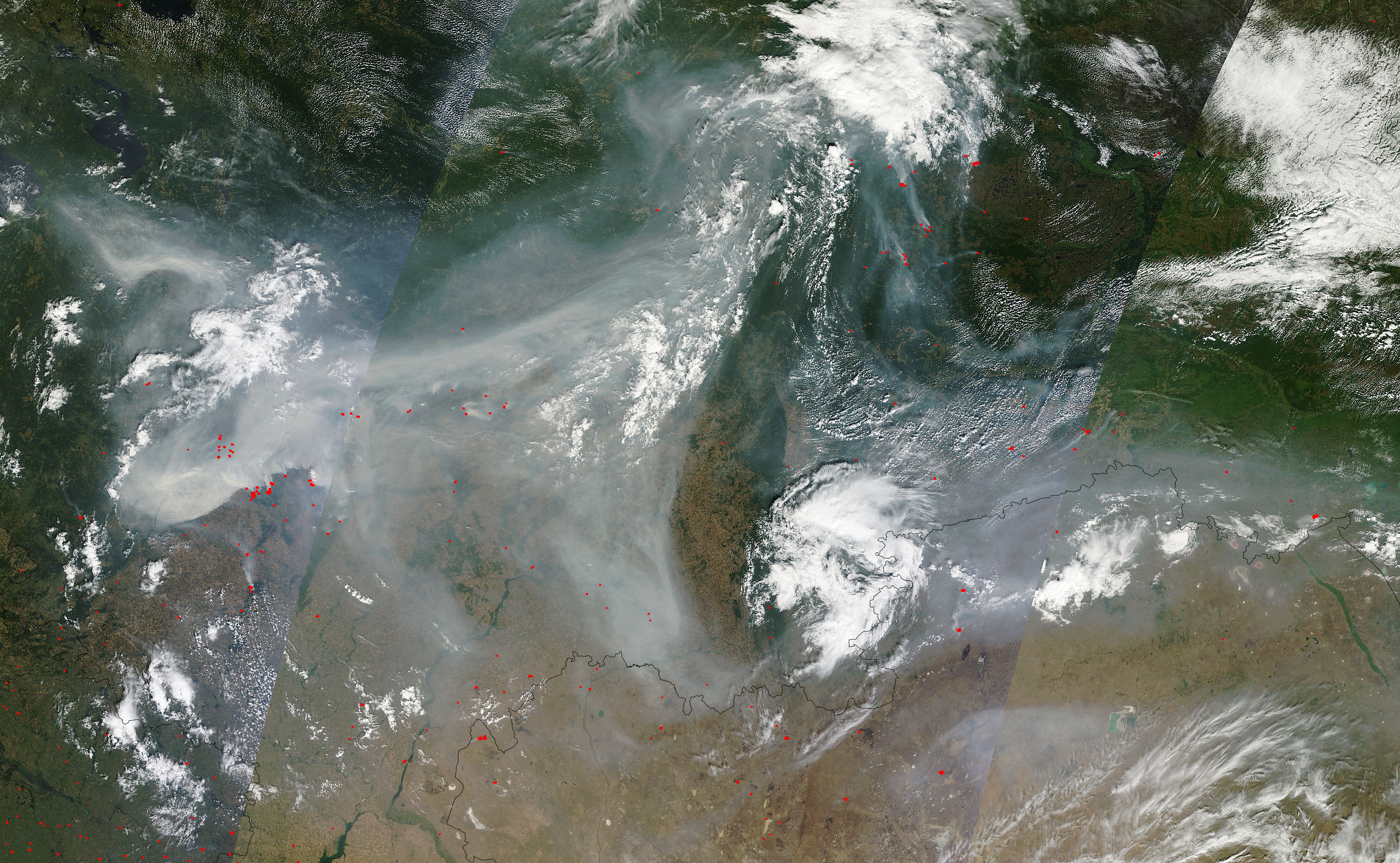 Smoke and fires across western Russia - related image preview