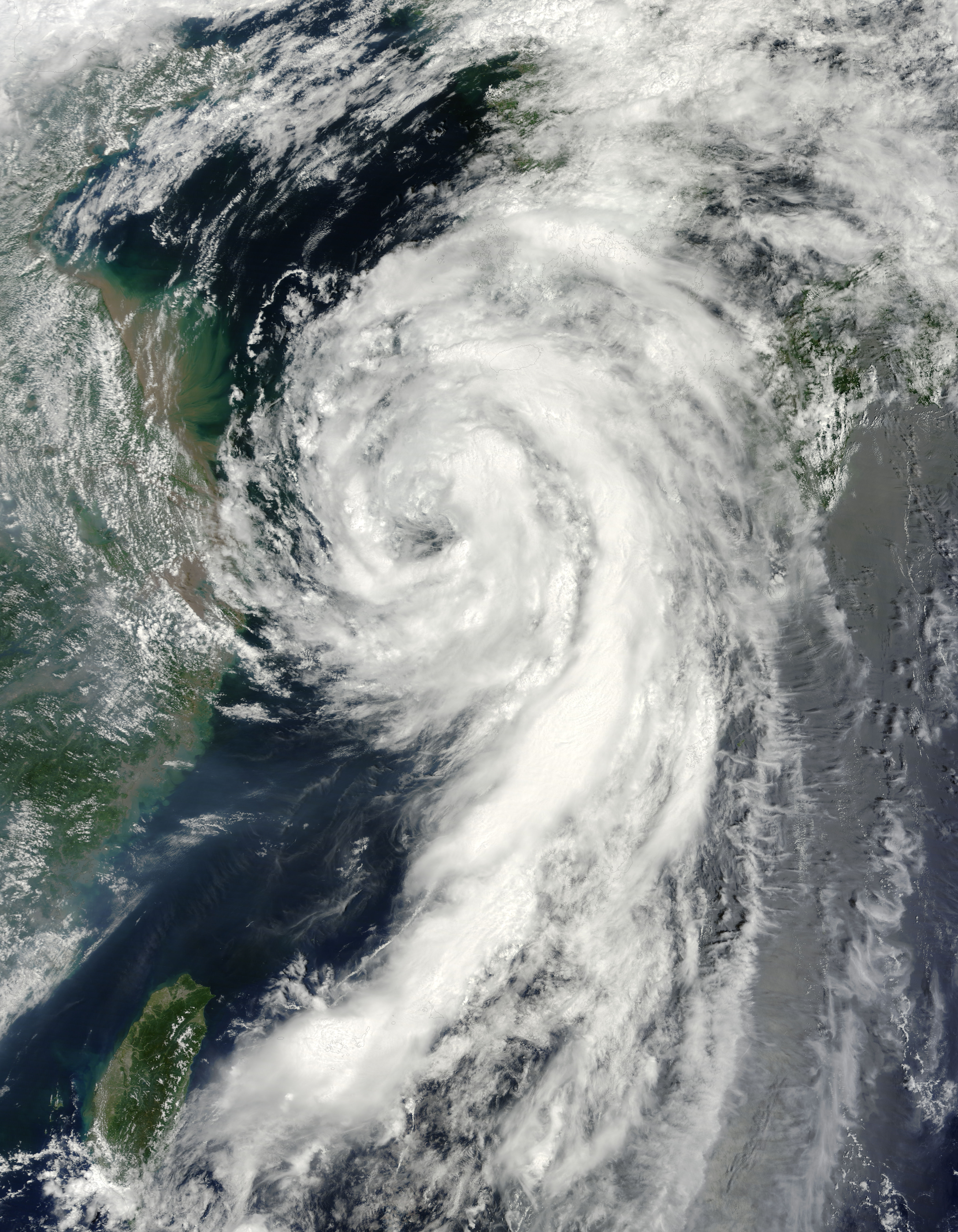 Tropical Storm Dianmu (05W) approaching Korea - related image preview