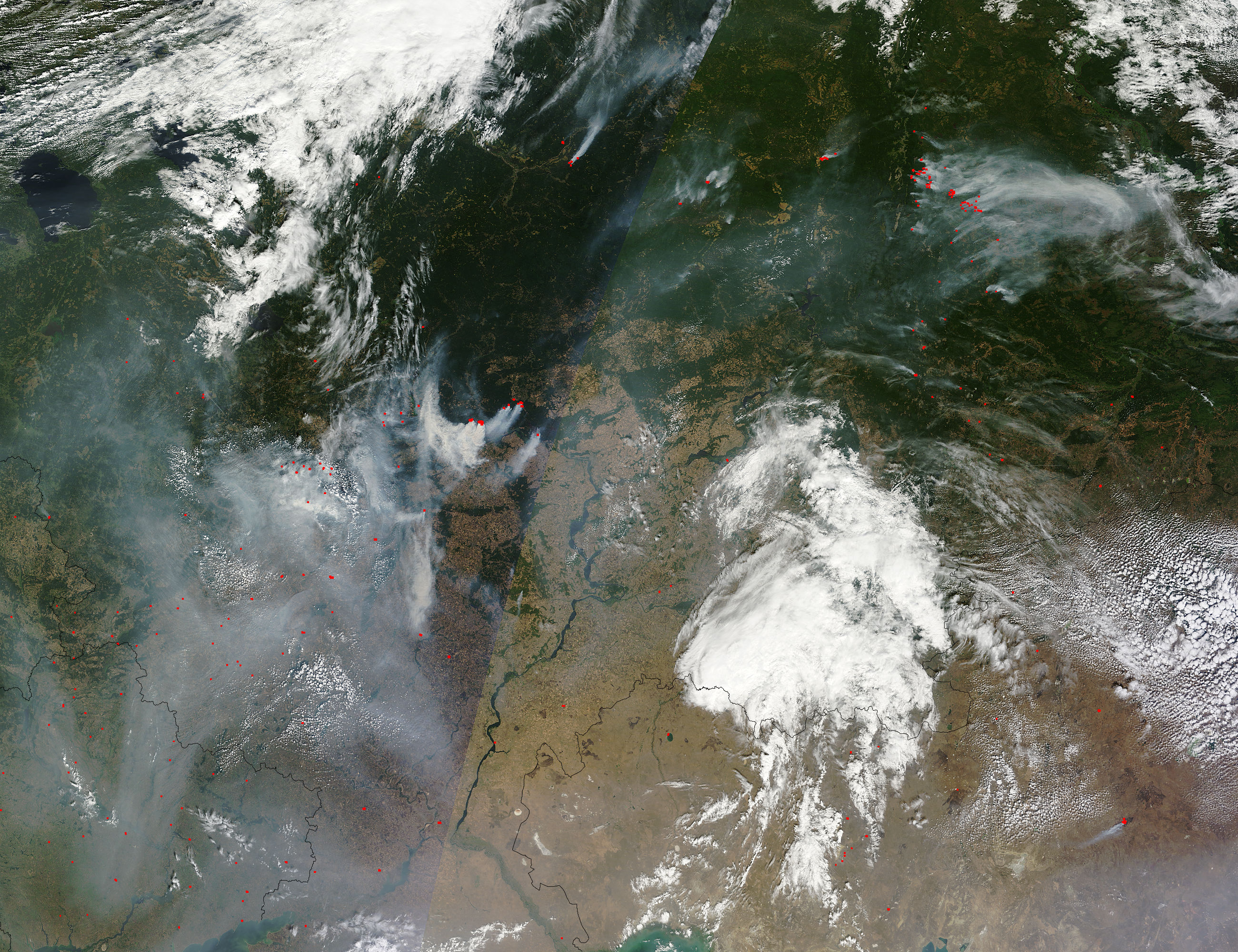 Smoke and fires across western Russia - related image preview