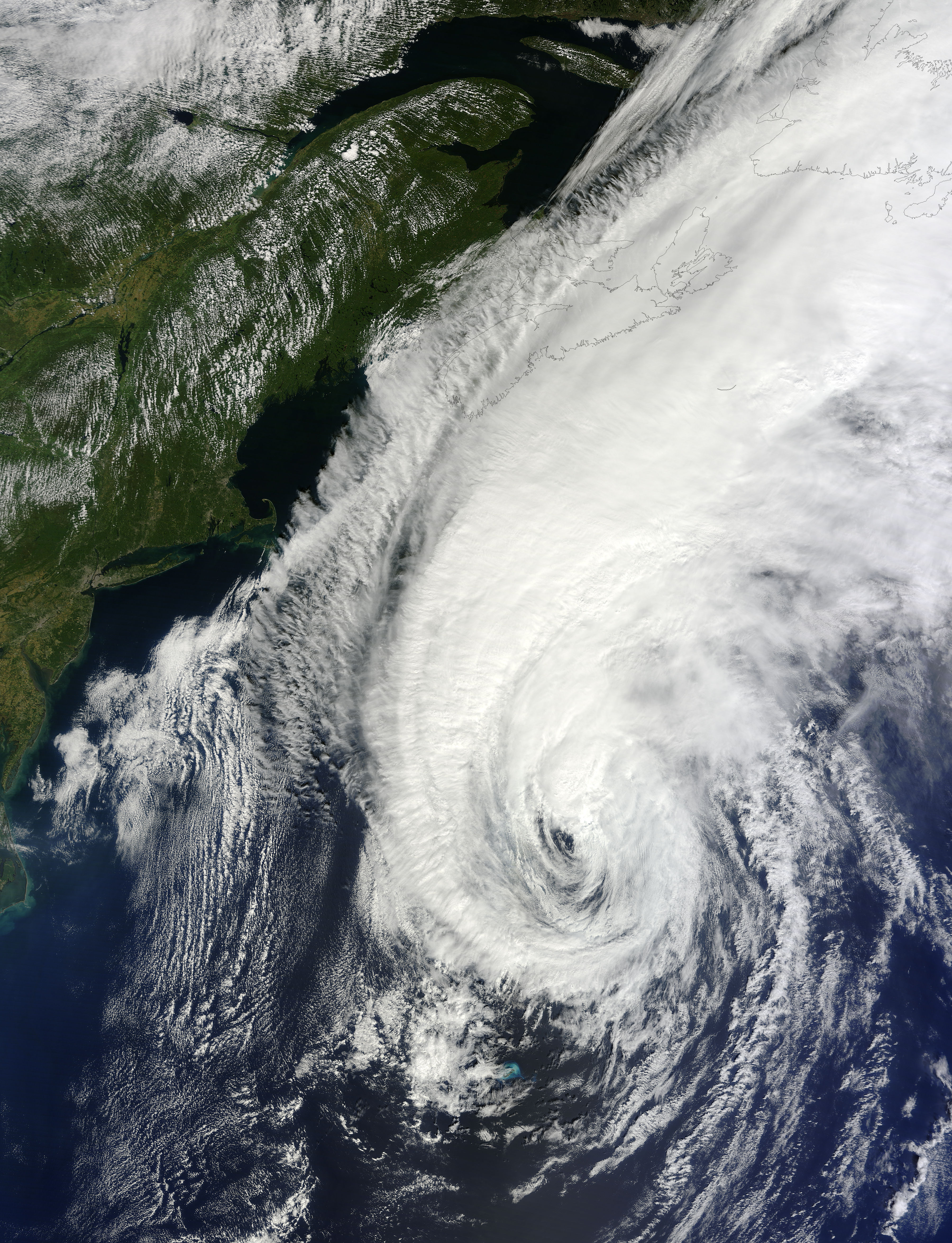 Hurricane Igor (11L) in the Atlantic Ocean - related image preview
