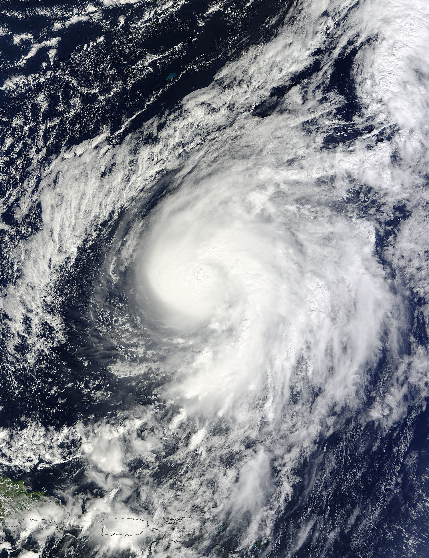 Hurricane Otto (17L) off Puerto Rico - related image preview