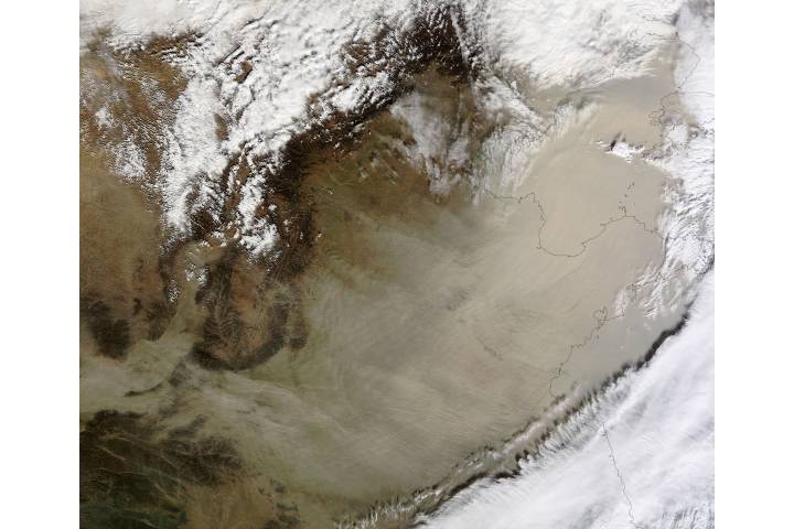 Dust from Gobi Desert over eastern China - related imagethumbnail
